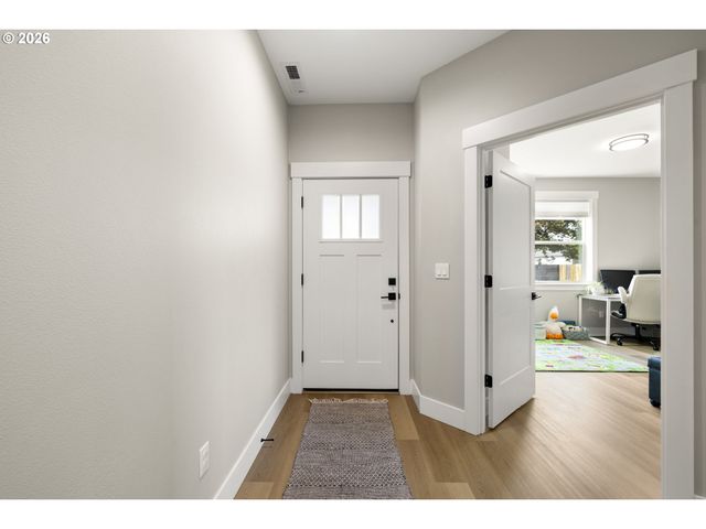840 2ND St, Gervais, OR 97026