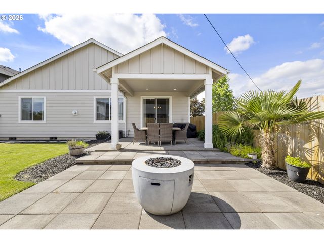 840 2ND St, Gervais, OR 97026