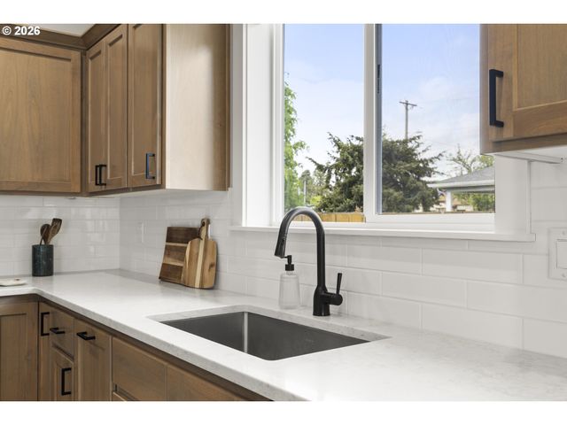 840 2ND St, Gervais, OR 97026