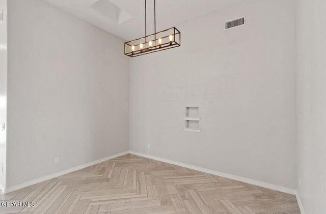 220 Bonnie Trail, Sunland Park, NM 88008