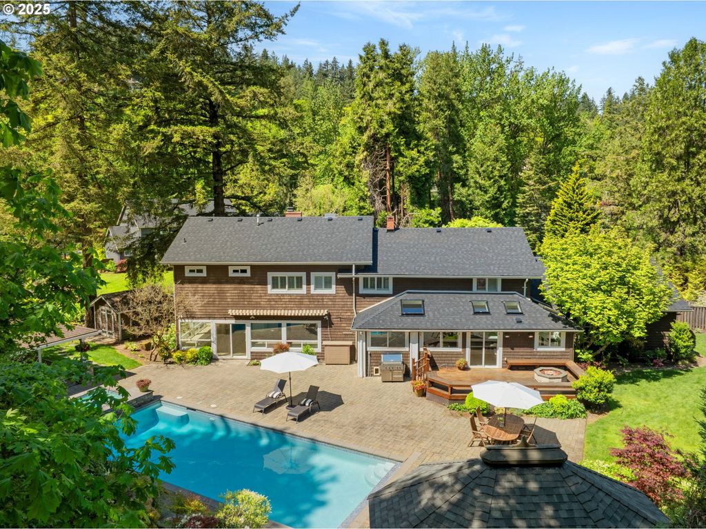 13740 FIELDING Rd, Lake Oswego, OR 97034