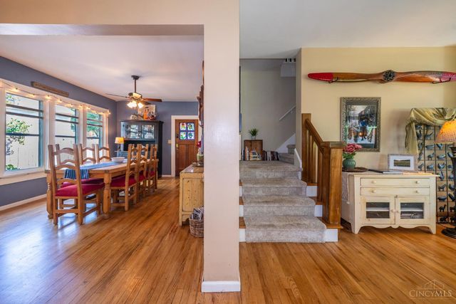204 W Schantz Avenue, Oakwood, OH 45409