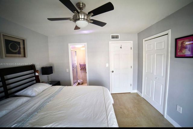 1380 W 41st St 101, Hialeah, FL 33012