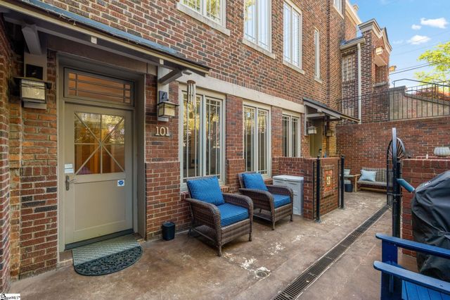 325 Hampton Avenue Unit 101, Greenville, SC 29601