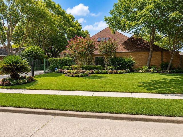 4910 Imogene Street, Houston, TX 77096