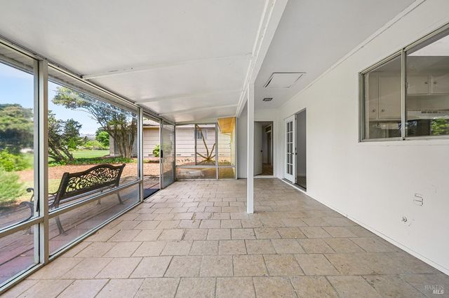 241 Belhaven Cir, Santa Rosa, CA 95409