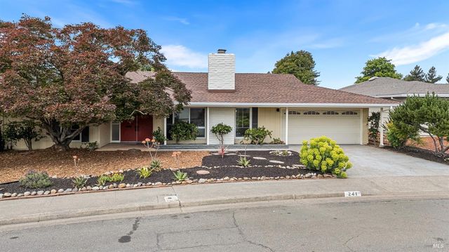 241 Belhaven Cir, Santa Rosa, CA 95409
