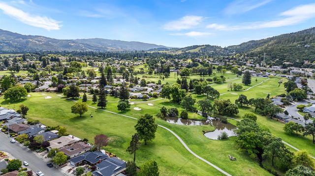 241 Belhaven Cir, Santa Rosa, CA 95409