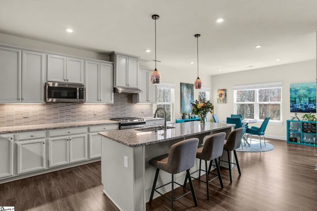 18 Pequot Drive, Greenville, SC 29607