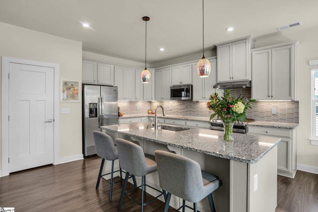 18 Pequot Drive, Greenville, SC 29607