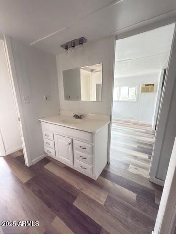 2650 W Union Hills Drive 118, Phoenix, AZ 85027