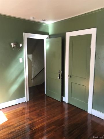 7137 Tuxedo Street, Detroit, MI 48204