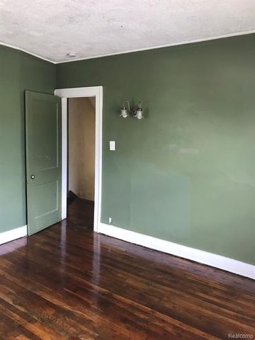 7137 Tuxedo Street, Detroit, MI 48204