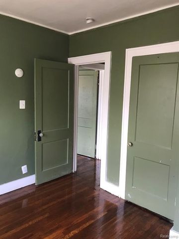 7137 Tuxedo Street, Detroit, MI 48204