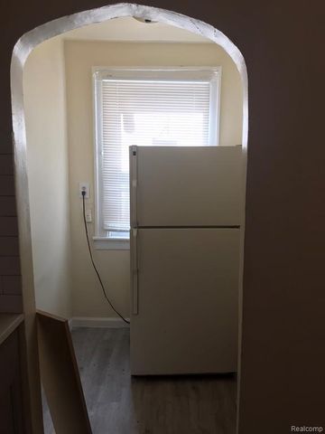 7137 Tuxedo Street, Detroit, MI 48204