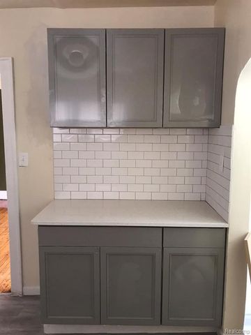 7137 Tuxedo Street, Detroit, MI 48204