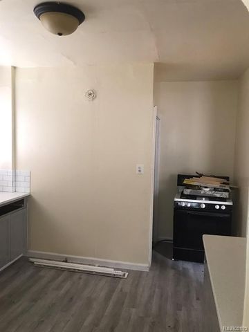 7137 Tuxedo Street, Detroit, MI 48204