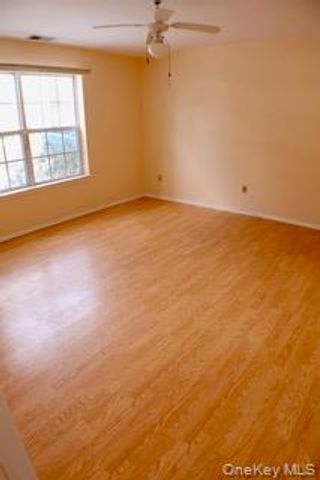 305 Gazebo Court, New Windsor, NY 12553