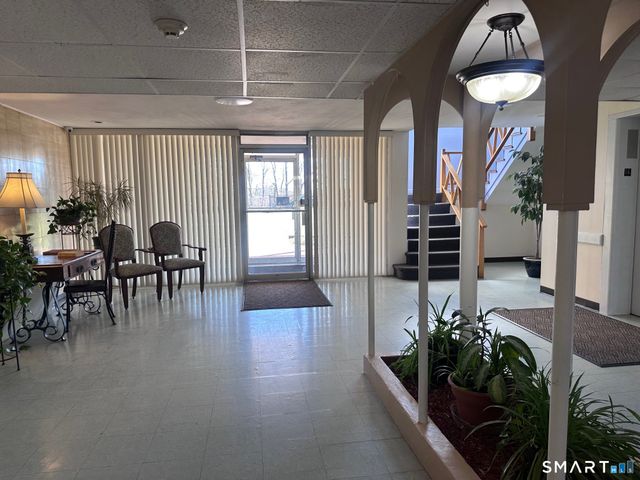 70 Grove Hill Street APT 2G, New Britain, CT 06052