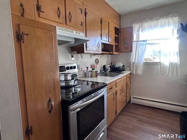 70 Grove Hill Street APT 2G, New Britain, CT 06052