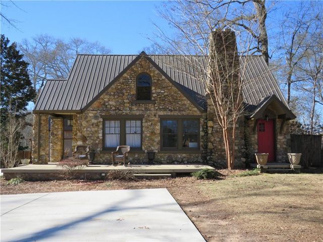 607 N College Street, Cedartown, GA 30125