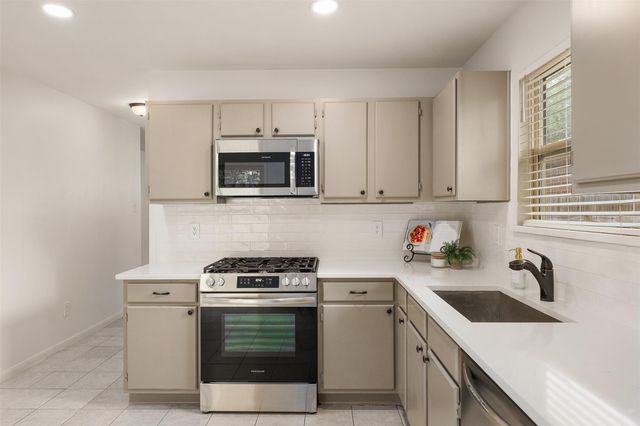 4826 Gypsy Forest Drive, Humble, TX 77346