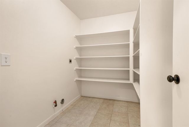 4826 Gypsy Forest Drive, Humble, TX 77346