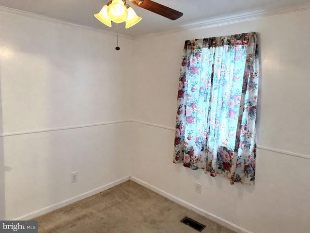 3519 CARNARVON AVE, Bristol, PA 19007
