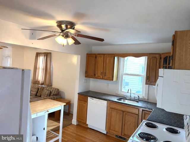 3519 CARNARVON AVE, Bristol, PA 19007