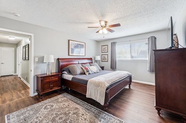 525 Castlegate Dr, Nashville, TN 37217