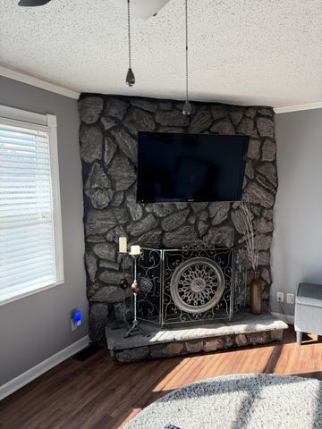 525 Castlegate Dr, Nashville, TN 37217