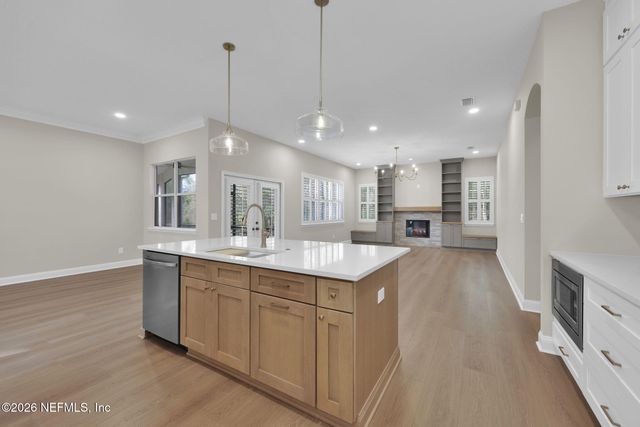 7804 RITTENHOUSE Lane, Jacksonville, FL 32256