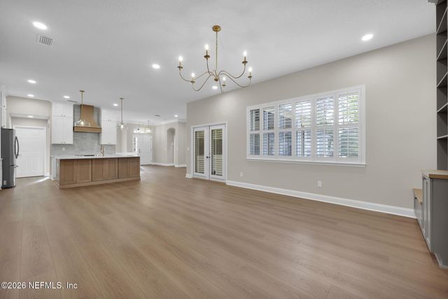 7804 RITTENHOUSE Lane, Jacksonville, FL 32256