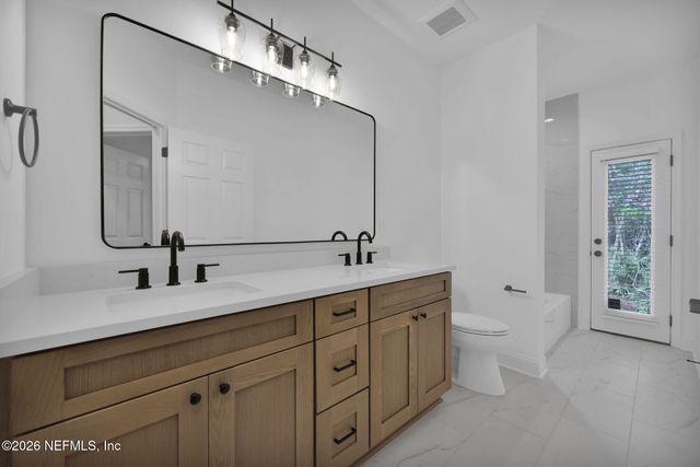 7804 RITTENHOUSE Lane, Jacksonville, FL 32256