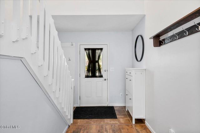 40 Deer Run Drive, Milton, NY 12020