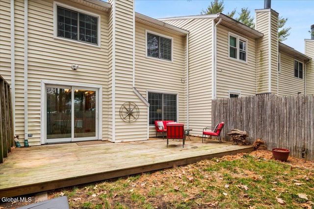 40 Deer Run Drive, Milton, NY 12020