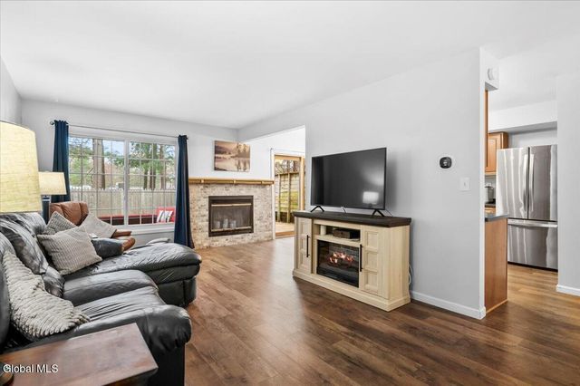 40 Deer Run Drive, Milton, NY 12020