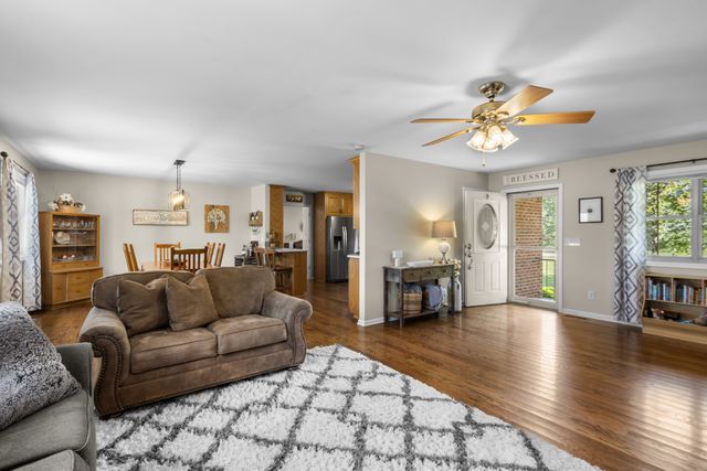 1279 Highway 48, S, Dickson, TN 37055