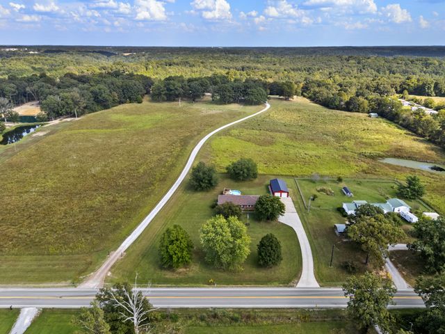 1279 Highway 48, S, Dickson, TN 37055