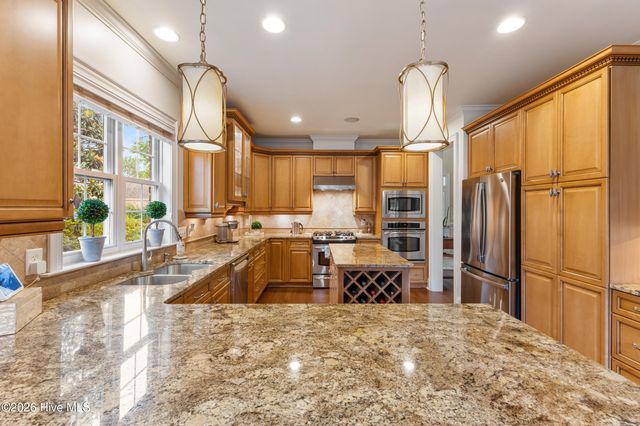 2022 Kenilworth Lane, Wilmington, NC 28405