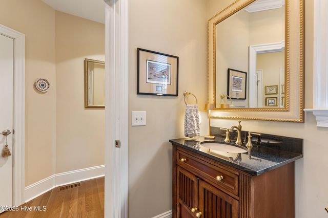 2022 Kenilworth Lane, Wilmington, NC 28405