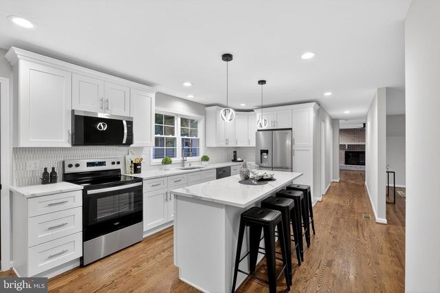 65 LAUREL DR, Dover, DE 19901