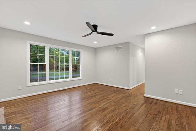 65 LAUREL DR, Dover, DE 19901