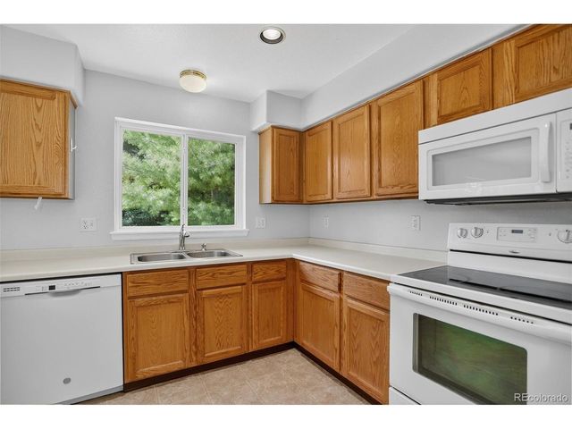 1376 Lambert Cir, Lafayette, CO 80026