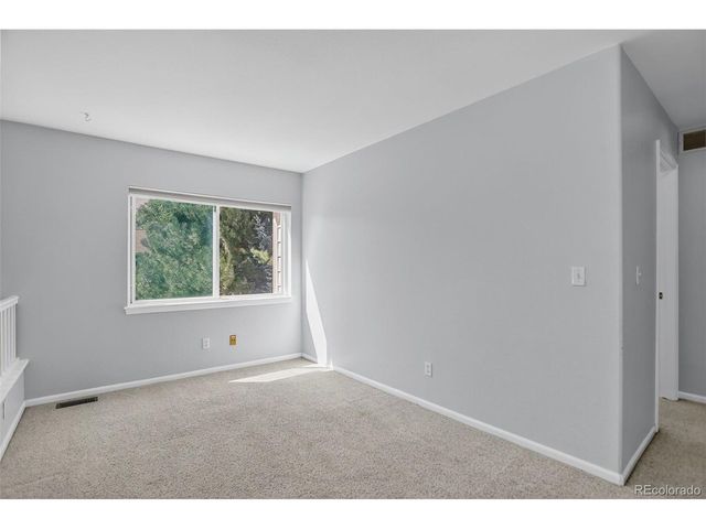 1376 Lambert Cir, Lafayette, CO 80026