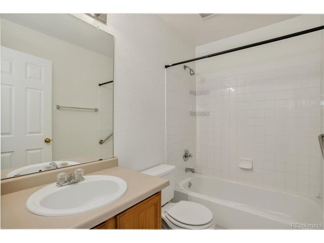 1376 Lambert Cir, Lafayette, CO 80026