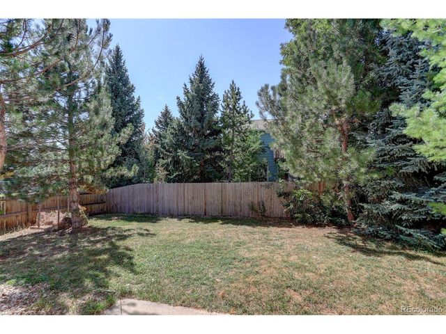 1376 Lambert Cir, Lafayette, CO 80026