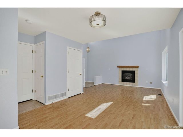 1376 Lambert Cir, Lafayette, CO 80026