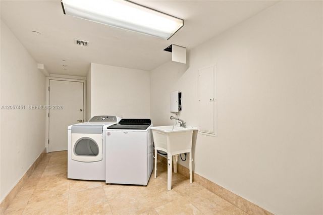 3201 NE 183rd St 2104, Aventura, FL 33160