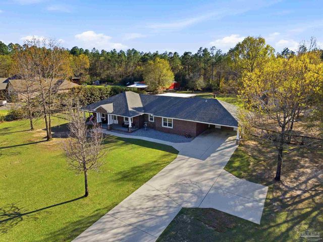 2439 Wallace Lake Rd, Pace, FL 32571